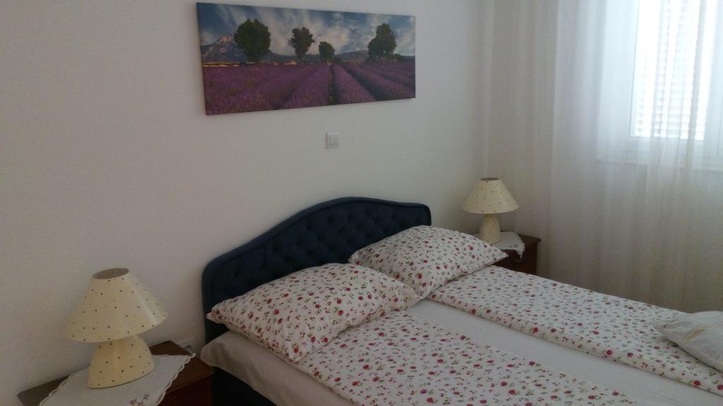 Apartment Z&E Trogir Exterior foto